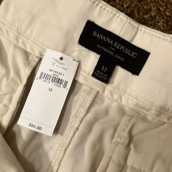 BANANA REPUBLIC.AUTHENTIC CHINO PANTS. SIZE 12. COMES WITH BELT.HAS POCKETS. NWT - Picture 8 of 12